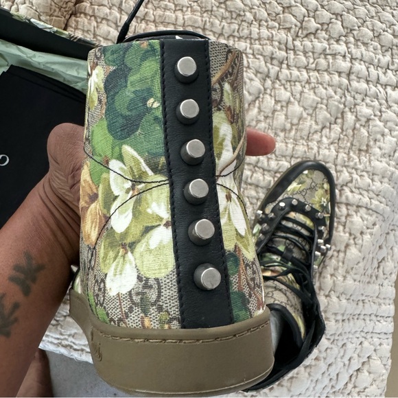 Gucci mens sneaker size Gucci 12. Great condition classic style - Picture 5 of 10